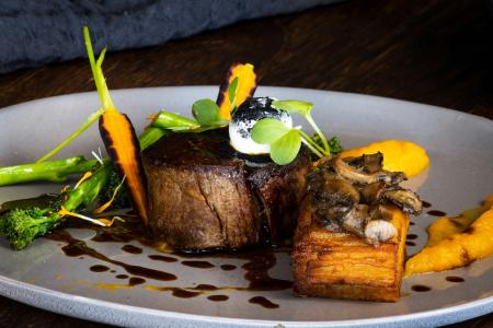 1802 Lounge & Grill 1802 Lounge & Grill