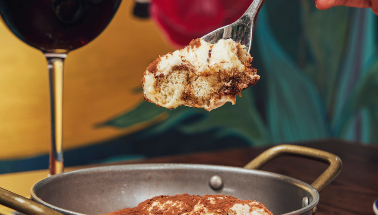 Circo Brasserie Gallery